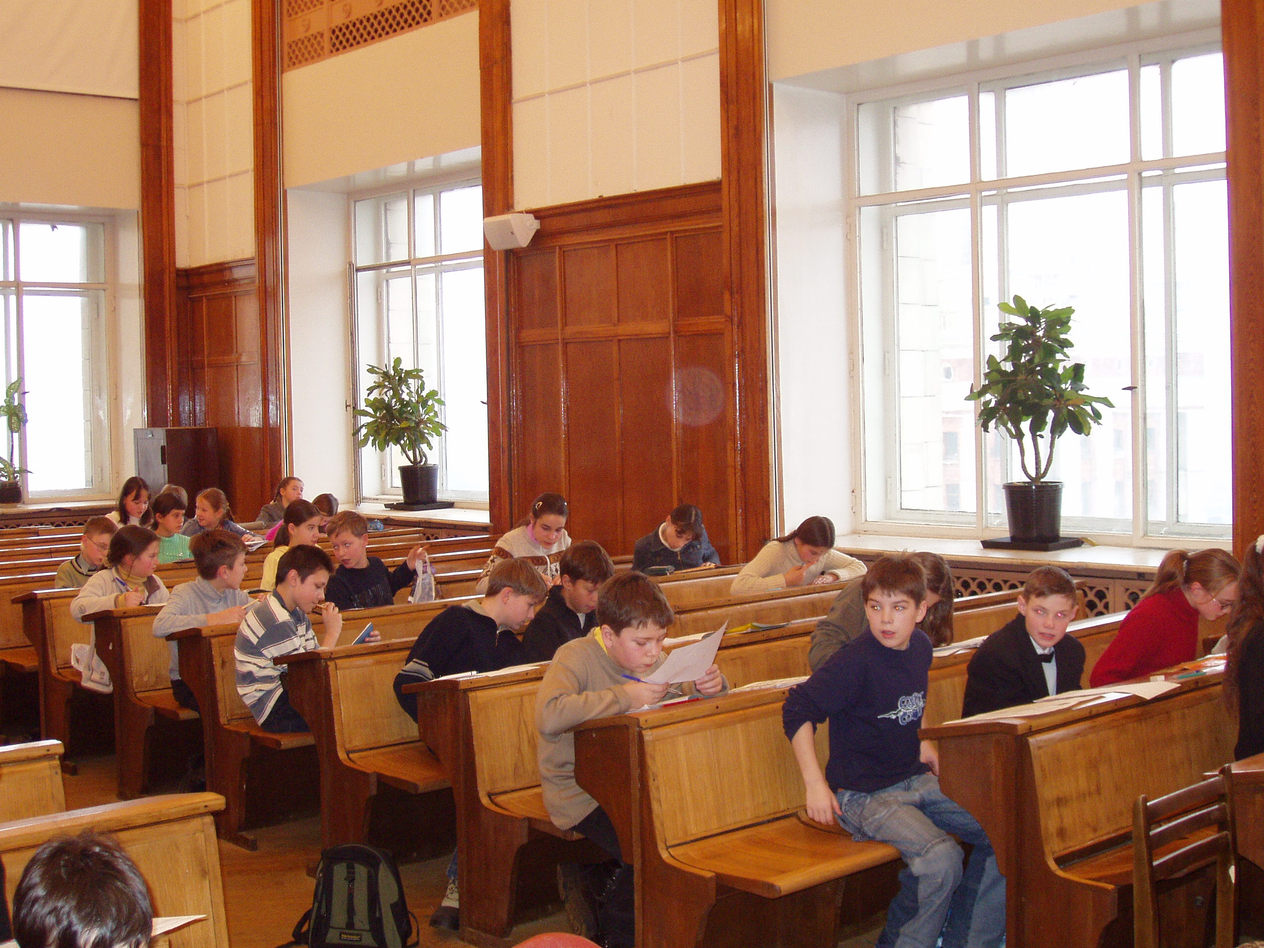 Аудитория 1807  на географическом факультете МГУ принимает самых маленьких географов